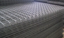 Сетка сварная дорожная Ø4мм 100х100 2м*3м ТУ - Завод металлических сеток в Екатеринбурге